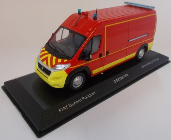 ODE048 - FIAT Ducato Feuerwehrmann VSR neutrale Basis mit Abziehbildern limitiert auf 500 Exemplare - 1