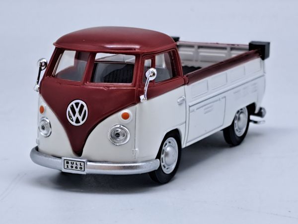 CAR13456 - VOLKSWAGEN Typ 1 Bus Pick-up Burgunderrot und Weiß - 1
