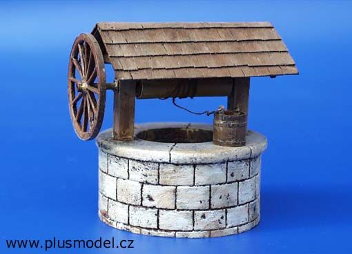 PLS016 - Miniaturbrunnen 5;5 cm Durchmesser und 3 cm hoch mit Dach Gesamthöhe des Sets 7;5 cm Modell zum Bauen und Bemalen - 1