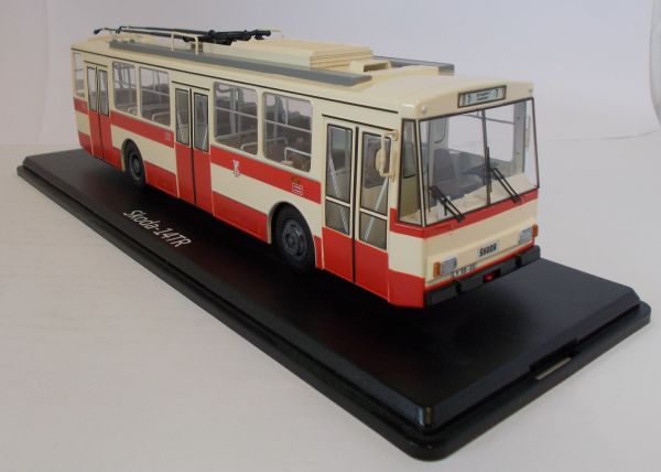 PRXPCL47069 - Elektrischer Stadtbus SKODA 14TR Weimar - 1
