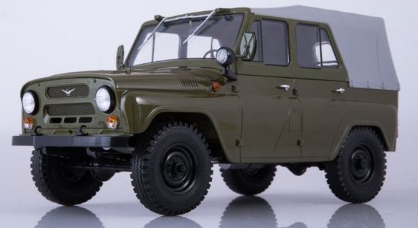 PRXPCL47088 - UAZ 469 Militär 4x4 graue Plane - 1
