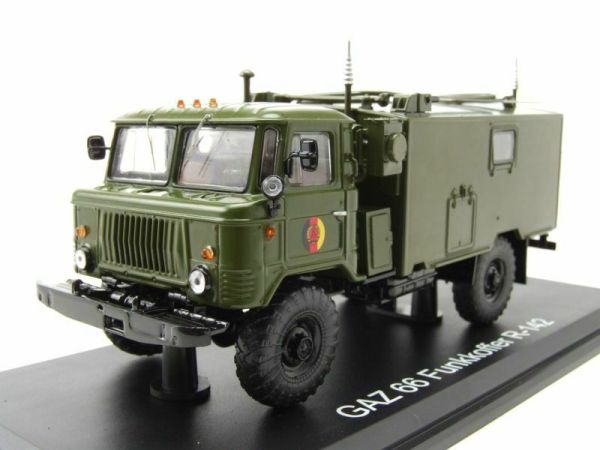 PRXPCL47099 - GAZ 66 NVA R-142 Funkgerät der Bundeswehr - 1