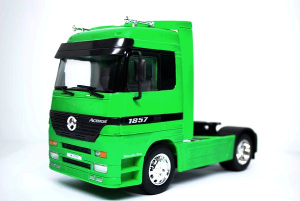WEL32280WB - MERCEDES-BENZ Actros 1857 4x2 grün - 1