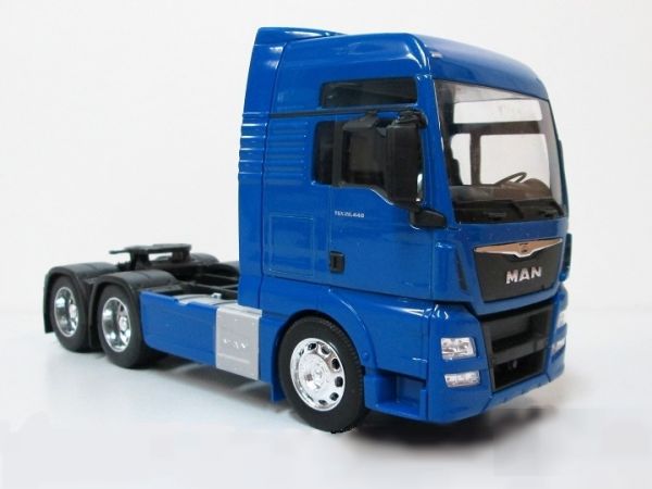 WEL32650BL/64 - MAN TGX 6x4 Blau - 1