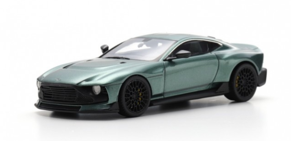 SCH43U00063 - ASTON MARTIN Valour 2024 Grün - 1
