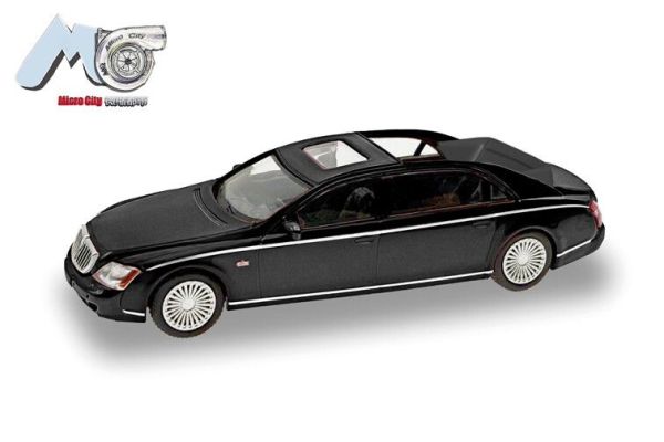 HER87MC000033 - MAYBACH 62S 2002 schwarz - 1