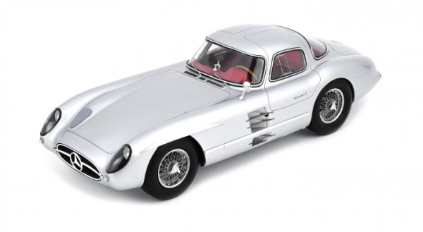 SCH18U00069 - MERCEDES-BENZ 300 SLR Uhlenhaut Coupé 1955 silber - 1