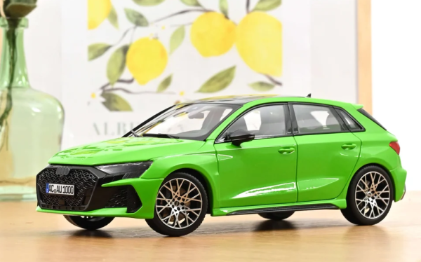 NOREV188390 - AUDI RS 3 Sportback 2025 Grün Kyalami - 1