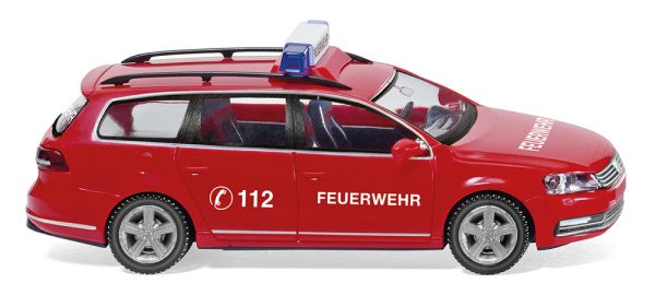 WIK060127 - VOLKSWAGEN Passat B7 Variant Feuerwehrauto - 1