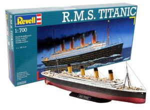 REV05210 - RMS Titanic zum Zusammenbauen und Lackieren
