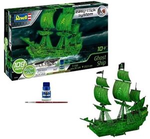 REV05435 - Geisterschiff zum Zusammenbauen und Bemalen