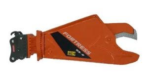 GF109-1O - FORTRESS 95-R Schrottschere mit OilQuick Orange Anhängerkupplung für Bagger von 80-120 Tonnen.