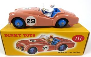 DIN111ROSE - TRIUMPH TR2 Sports #29 rosa – ATLAS Edition
