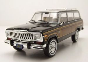 WBXWB124260 - 1981 Jeep Grand Wagoneer (schwarz-braun)