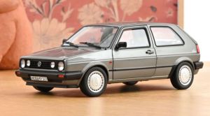 NOREV188564 - VOLKSWAGEN Golf Champion 1990 Grau Metallic