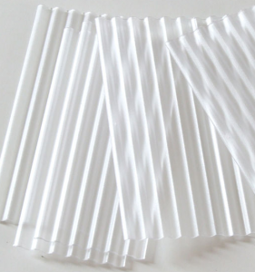 JUW23258 - 30 transparente Wellplatten 7;8 x 3;44 cm