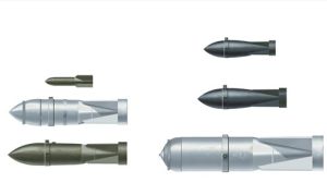 ITA26101 - Waffen zum Zusammenbauen I Waffen mit Farbe