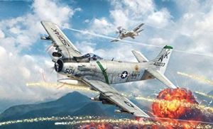 ITA2788 - Skyraider A-1H Flugzeug zum Zusammenbauen und Lackieren