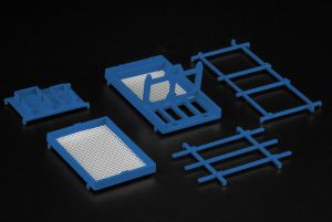 IMC33-0196 - Blaues Fahrgestell DEMAG AC 700-9