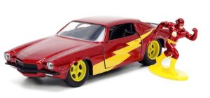JAD33086 - CHEVY Camaro SS 1973 mit Figurine FLASH S