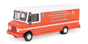 GREEN33250-B - STEP Van 2019 Dallas Fire Service der H.D TRUCKS-Serie unter Blisterverpackung