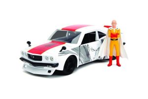 JAD33688 - MAZDA RX-3 1974 avec la figurine Saitama ONE PUNCH MAN