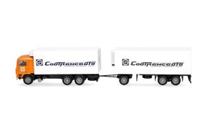 HER321167 - VOLVO F10 6x4 mit Ladefläche und 1+2-Achs-Anhänger SOVTRANSAVTO