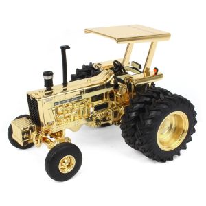 ERT44307GOLD - FARMALL 1206 GOLD mit Überrollbügel und hinteren Zwillingsrädern - Farm Show 2023