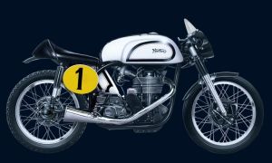 ITA4602 - NORTON Manx 500 ccm Motorrad von 1951 zum Zusammenbauen und Lackieren