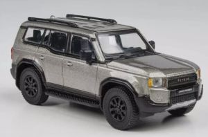 PAR64-55746 - TOYOTA Land Rover Gruiser LC250 2024 Metallicgrau