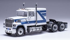IXO64TR011A - FORD LTL-9000 6x4, Baujahr 1978, Weiß und Blau