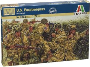 ITA6063 - Deutsche Fallschirmjäger zum Bemalen