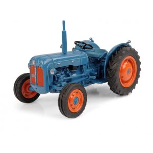 UH6272 - Fordson Dexta 1958