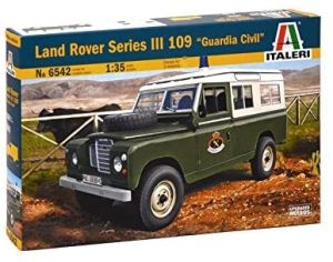 ITA6542 - LAND ROVER Serie III 109 Guardia Civil zum Zusammenbauen und Lackieren