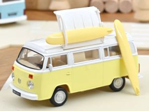 NOREV841109 - 1973 VOLKSWAGEN Combi Typ 2b Campervan Pastellgelb – Jet-Car