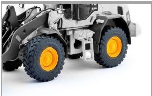 AT3200124 - 4 Reifen MICHELIN 20.5R25 XHA2 - BIENTÔT DISPO