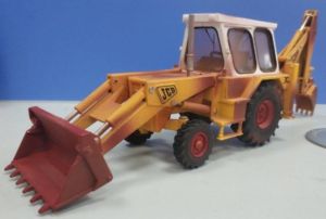 BRI43280 - Baggerlader JCB 3C Mark III Gealterte Version