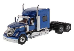 DCM71026 - INTERNATIONAL Lonestar 6x4 Blau
