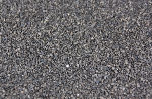 HEK33124 - Schwarzer Kies 1–2 mm 200 g