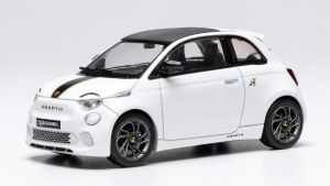 IXOMOC345 - FIAT 500e Abarth 2024 Weiß