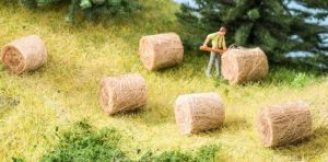 NOC07460 - 18 Ballen Heu