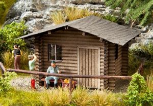 NOC14342 - Hütte - 6;5 x 5;1 x 4 cm