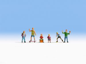 NOC15810 - Kinder spielen