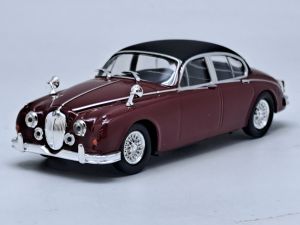 CAR16741 - JAGUAR MKII Burgunderrot