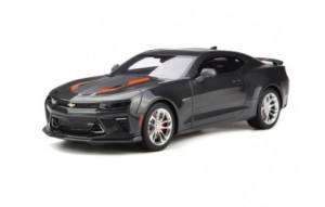 GT191 - CHEVROLET Camaro SS 50th Anniversary Schwarz und Orange