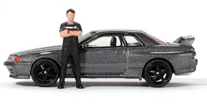 MGT00869-R - NISSAN Skyline GT-R R32 Nismo Gunmetal mit Figur T.MATSUDA