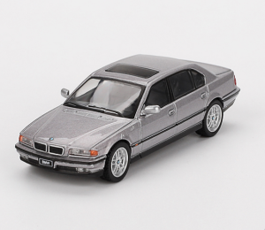 MGT00792-L - BMW E38 750 IL Aspen Silber metallic 2000 LHD