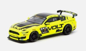 T64G-011-IMSA - 2018 Ford Mustang GT4 IMSA Continental, gelb und schwarz, noch in Originalverpackung.