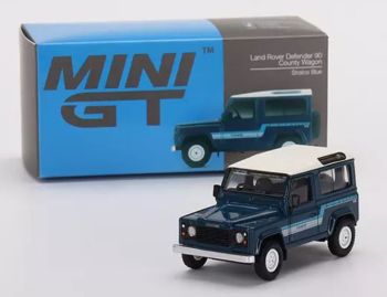 MGT00353-R - LAND ROVER Defender 90 county wagon RHD Stratos Blau