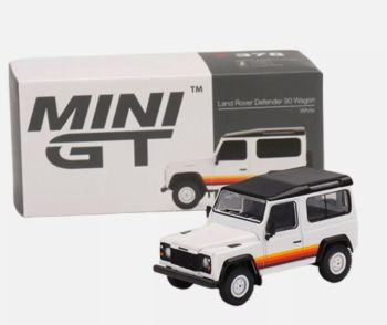 MGT00378-R - LAND ROVER Defender 90 wagon RHD Weiß